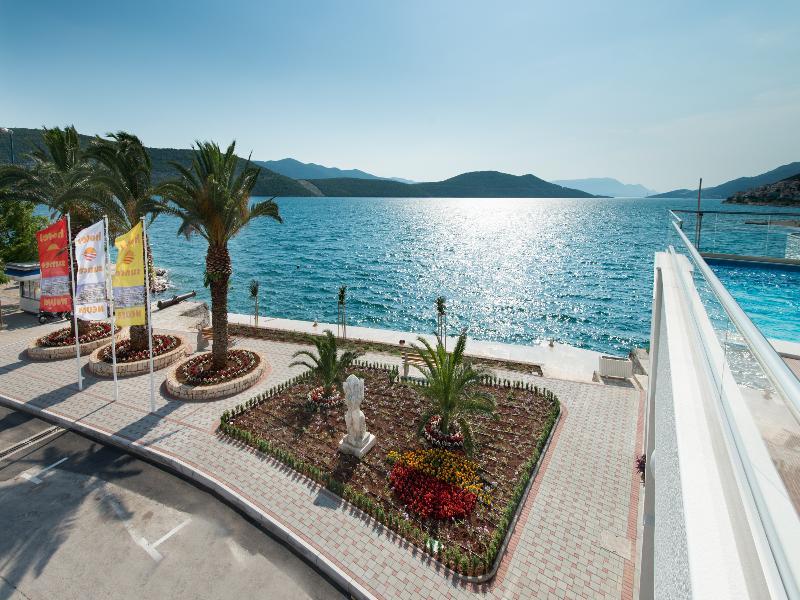 Hotel Sunce Neum Bagian luar foto