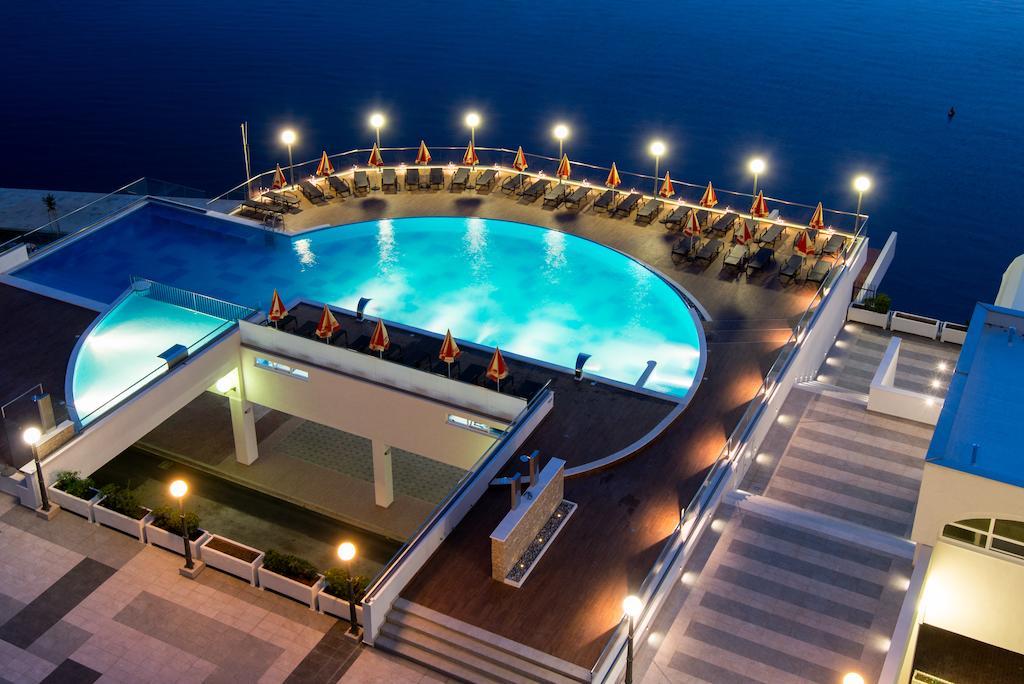 Hotel Sunce Neum Bagian luar foto